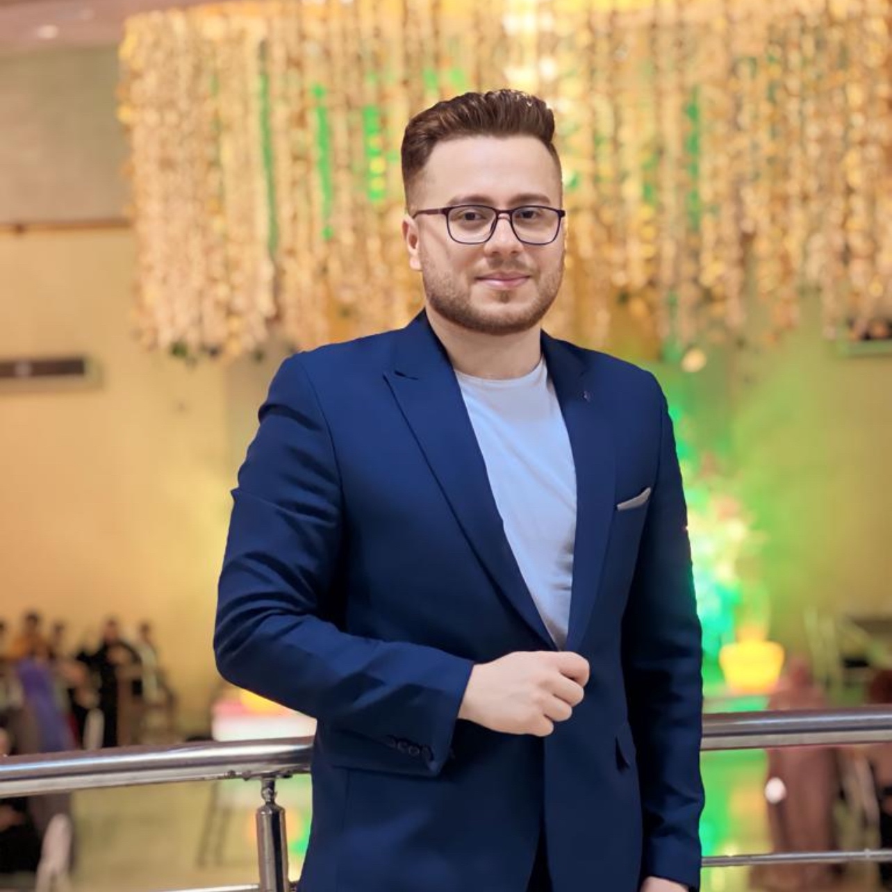Live-Room - DrMoo-H-ELAMED